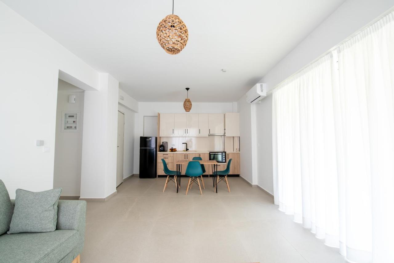 Apartment Ennea Suites-earth *